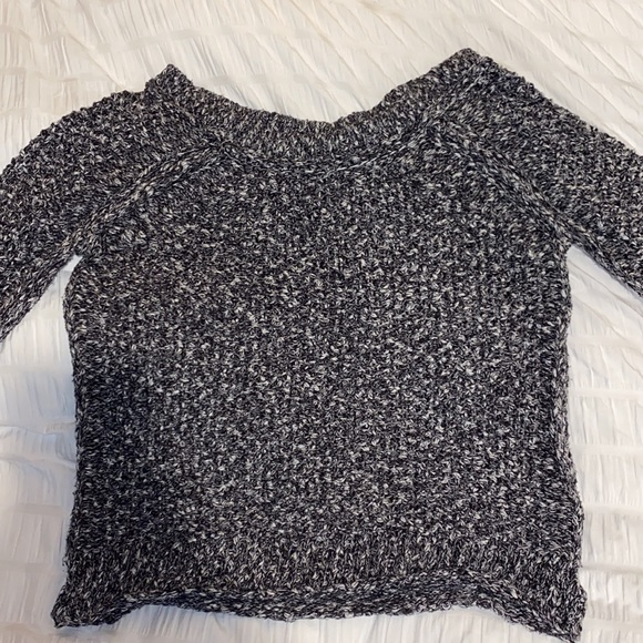 FREE PEOPLE SWEATER - Picture 2 of 2